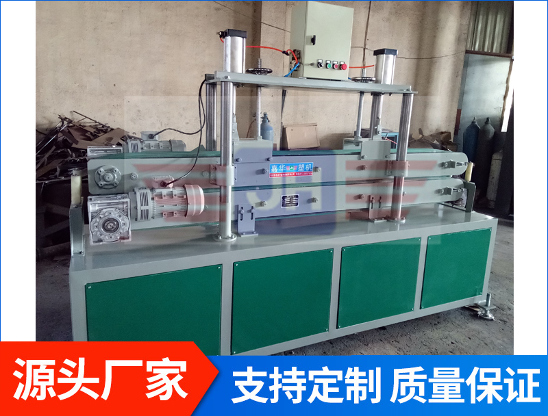 管材牽引機